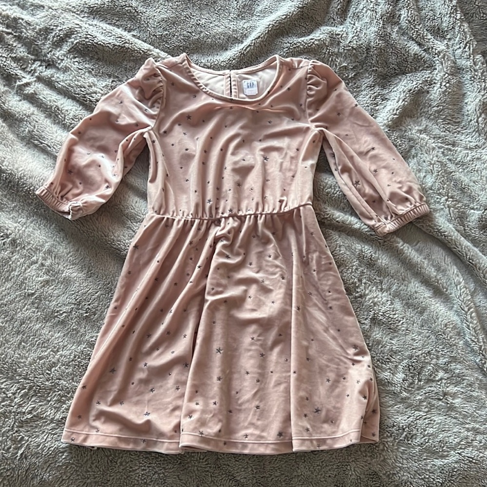 Long sleeved star dress. Gap.